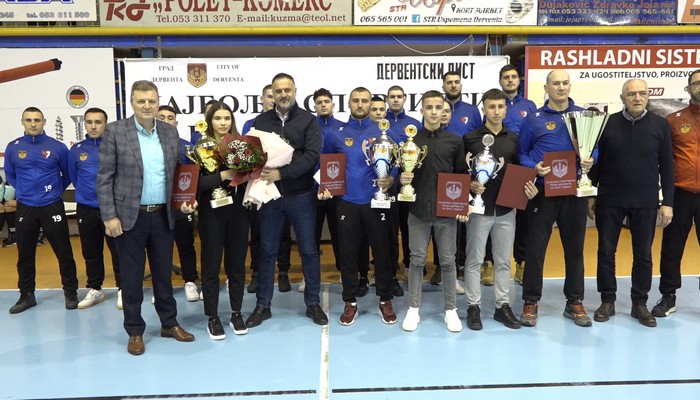 DERVENTA: NAJBOLJI SPORTISTI U 2024. ENA BAJRAMOVIĆ I DAVOR ŽIVANIĆ
