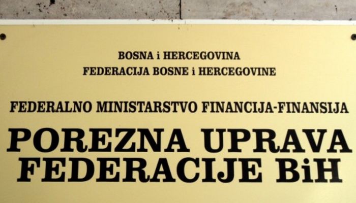 POREZNA UPRAVA FBIH: U 267 INSPEKCIJSKIH NADZORA ZATEČENO 84 NEPRIJAVLJENA RADNIKA