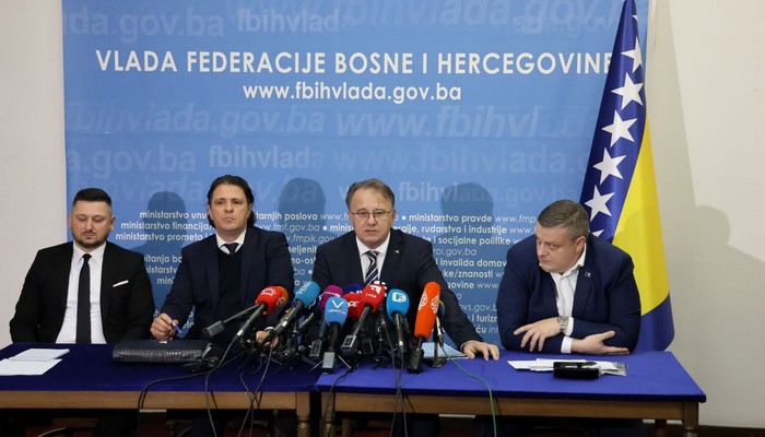 Premijer Nikšić: Minimalna plata u Federaciji BiH će biti 1.000 KM, rigoroznim nadzorima spriječiti zloupotrebe