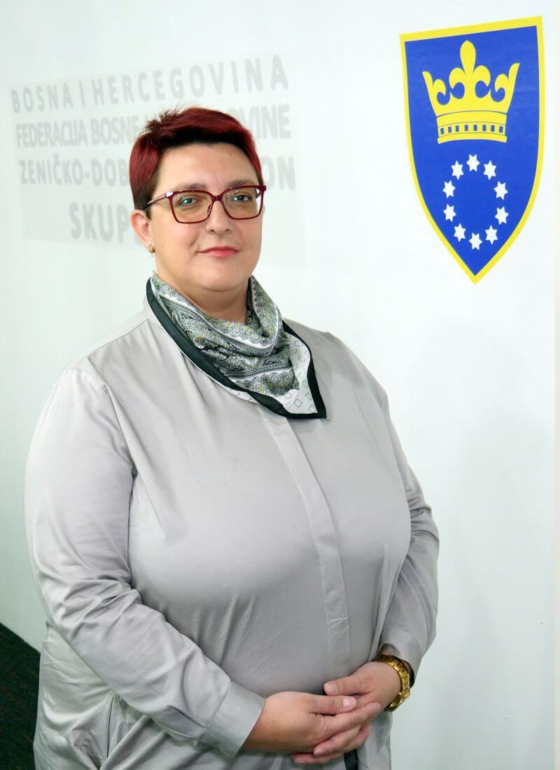 POVOLJNIJI OBRAČUN PLAĆE ZA RADNIKE SA NAJNIŽIM PRIMANJIMA U OBRAZOVANJU I ORGANIMA UPRAVE