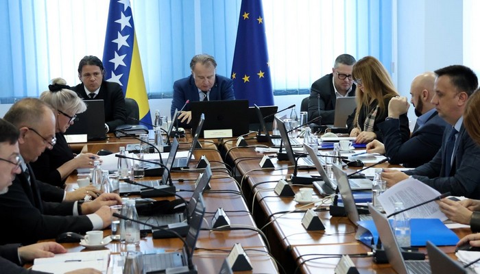 DONESENA UREDBA O MJERAMA FINANSIJSKE POMOĆI NISKOAKUMULATIVNIM DJELATNOSTIMA U FBIH: REFUNDACIJA S CLJEM OČUVANJA RADNIH MJESTA