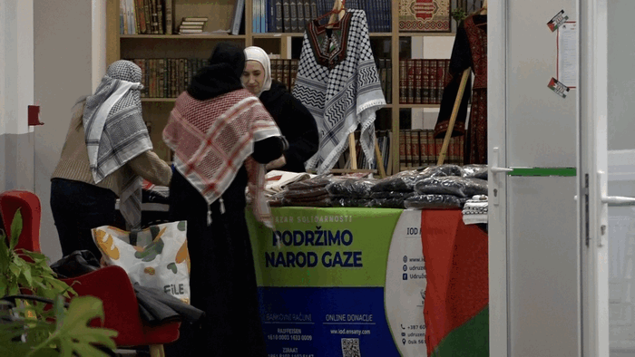 I VOLONTERI U BiH KORISTE KRHKO PRIMIRJE U GAZI KAKO BI PRIKUPILI I UPUTILI POMOĆ