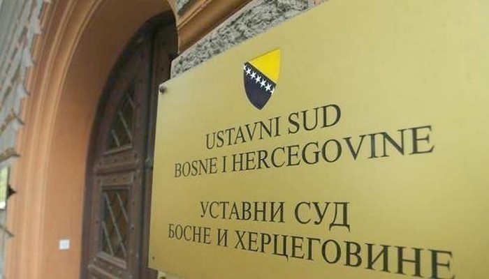USTAVNI SUD BIH STAVIO VAN SNAGE DOPUNU ZAKONA O UPOTREBI ZASTAVE, GRBA I HIMNE RS-A