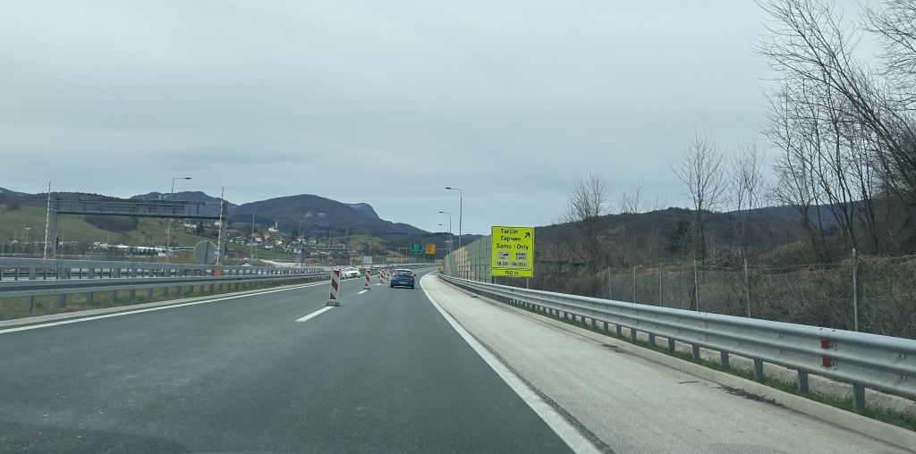 ZBOG SAOBRAĆAJNE NEZGODE NA AUTOCESTI A-1 SAOBRAĆA SE USPORENO