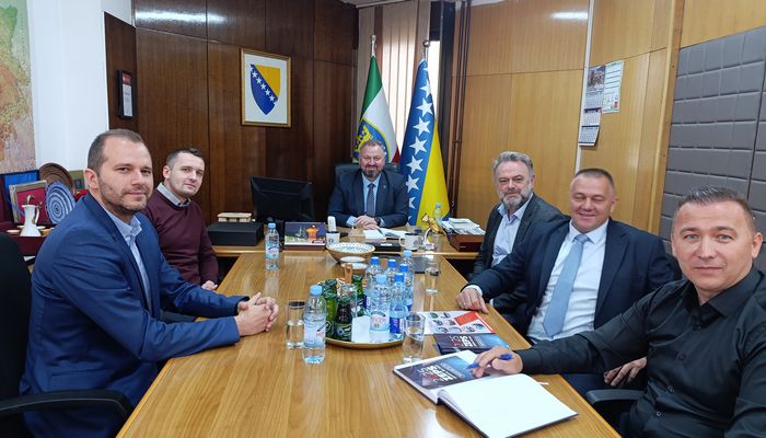 Razgovor o mogućnostima saradnje Ministarstva privrede ZDK, Američke trgovinske komore i Generalnog BH sajma ZEPS