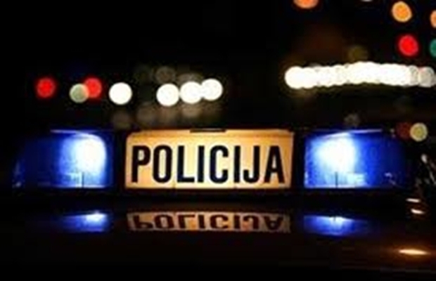 U POŽARU U PORODIČNOJ KUĆI POVRIJEĐENO VIŠE OSOBA, MEĐU NJIMA   DVOJE DJECE