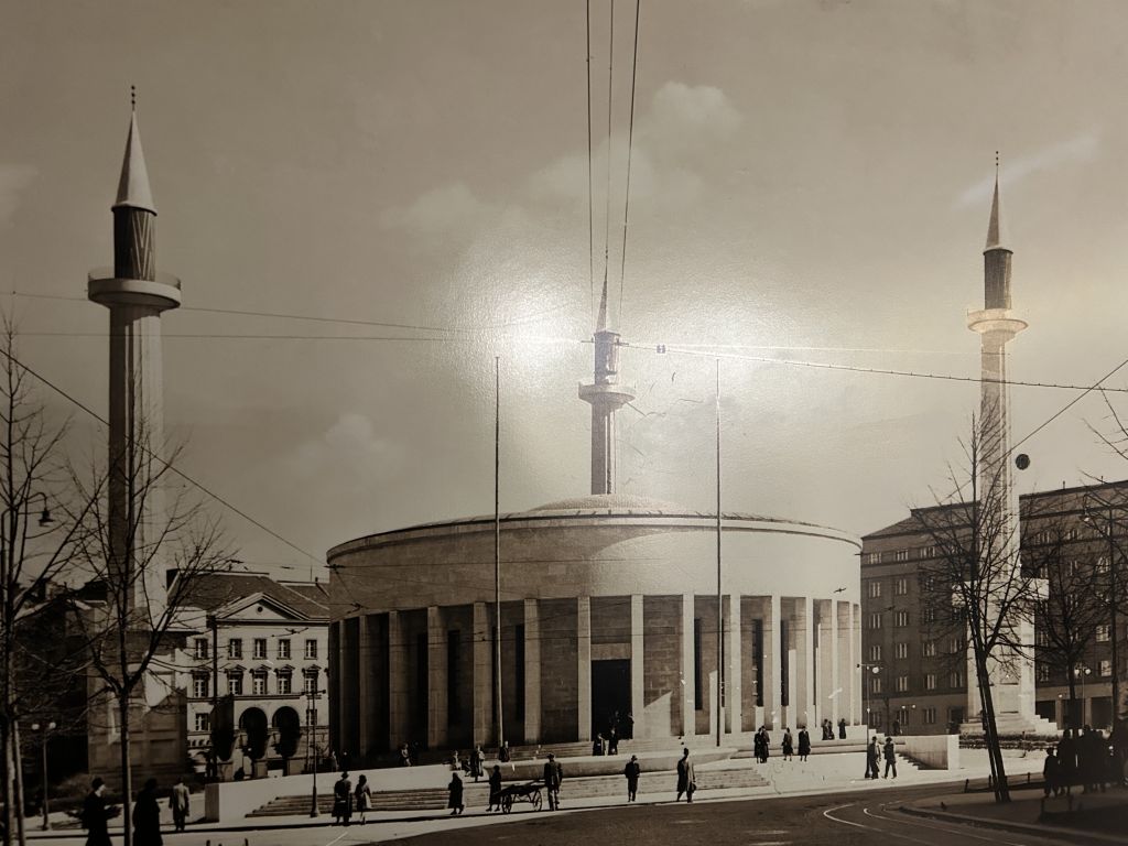 KO JE I KAKO MIHRAB ZAGREBAČKE DŽAMIJE SKRIVAO ISPRED NOSA KOMUNISTIMA PREKO 50 GODINA?!