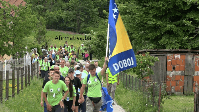 MARŠOM MIRA OBILJEŽENA 33. GODIŠNJICA PROGONA BOŠNJAKA I HRVATA IZ DOBOJA