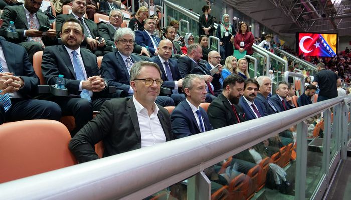 ODRŽAN „DJEČIJI FESTIVAL“ U ZENIČKOJ ARENI