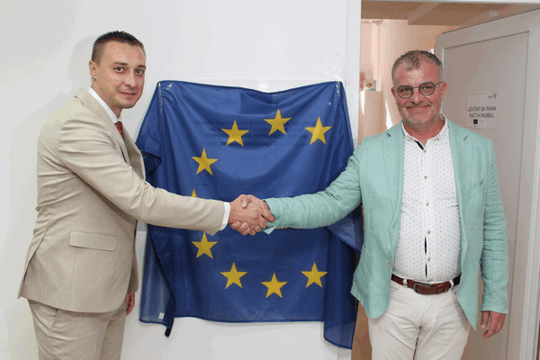 CENTAR ZA RANI RAST I RAZVOJ OTVOREN U DOBOJU KAO PODRŠKA DJECI I PORODICAMA