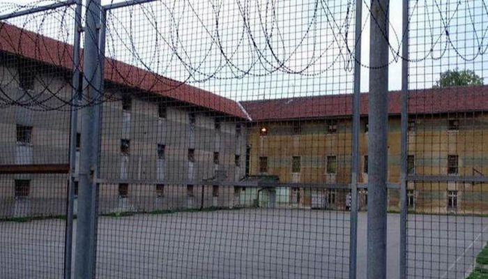 U ZENIČKOM ZATVORU PRONAĐENA BOMBA