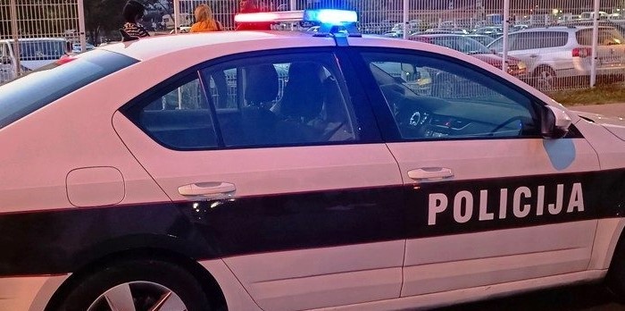 TUČNJAVA U KALESIJI, TROJE POVRIJEĐENO ZA DVIJE OSOBE SE TRAGA