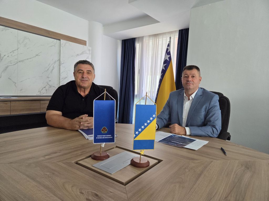 Vanjskotrgovinska komora Bosne i Hercegovine i Udruženjeprivrednika Biznis centar Jelah – Tešanj