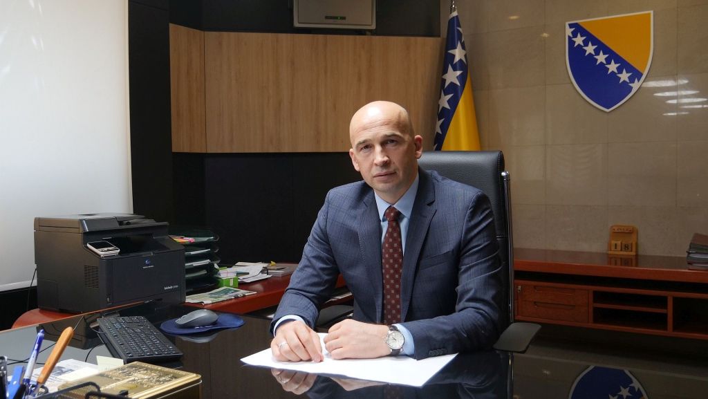 Premijer Nezir Pivić: Vlada Zeničko-dobojskog kantona spremna finansirati sanaciju štete na groblju u Pečuju