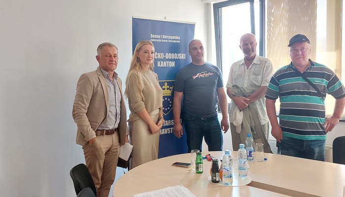 MINISTARSTVO ZDRAVSTVA IZDVAJA 100.000 KM ZA PROGRAME UDRUŽENJA – DIJABETES I MALIGNA OBOLJENJA