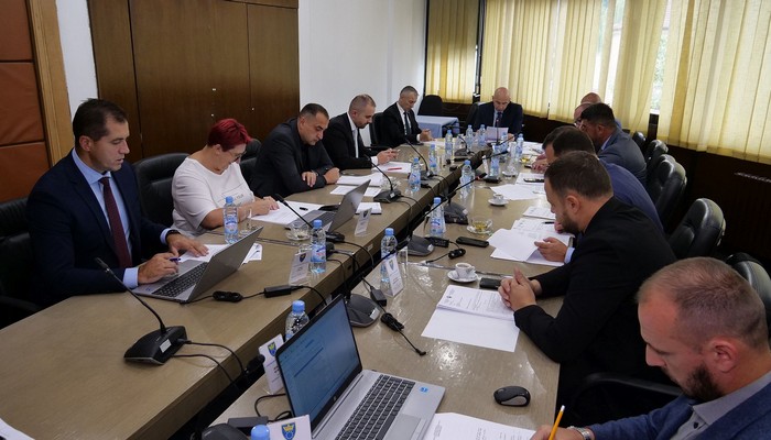 VLADA ZDK: PODRŠKA LOKALNIM ZAJEDNICAMA  I PRIVREDI