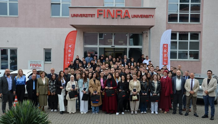 SVEČANI POČETAK AKADEMSKE 2025/2026. NA UNIVERZITETU FINRA TUZLA
