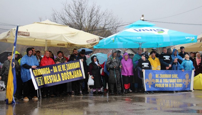 MINISTAR ADNAN SIROVICA PRISUSTVOVAO OBILJEŽAVANJU 33. GODIŠNJICE ZLOČINA NAD BOŠNJACIMA OPĆINE KOTOR-VAROŠ