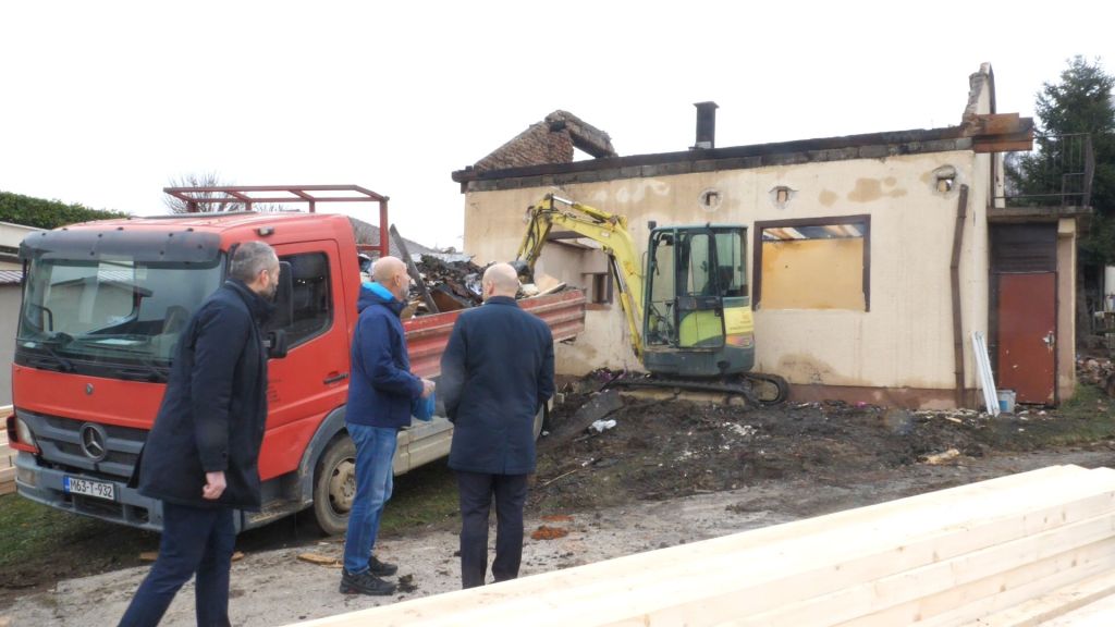 Vlada i Skupština ZDK će pomoći obnovu kuće porodice Ljubas