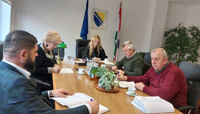 MINISTRICA SALČINOVIĆ RAZGOVARALA S PREDSTAVNICIMA SAVEZA PENZIONERA ZDK-A