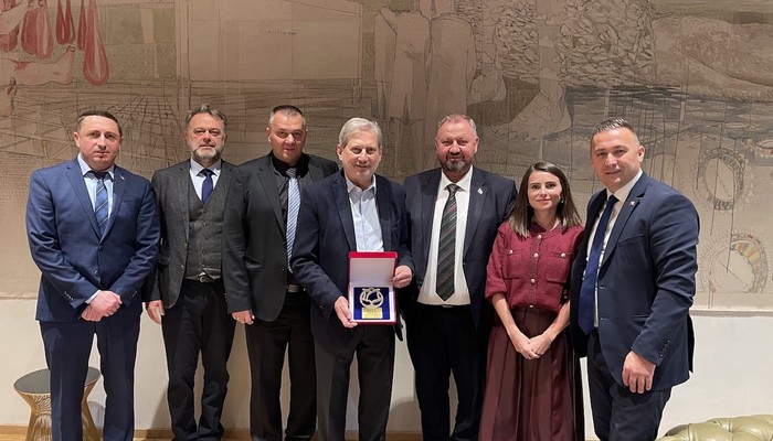 JOHANNES HAHN PRIMIO U BEČU MINISTRA SAMIRA ŠIBONJIĆA I DELEGACIJU GENERALNOG BIH SAJMA ZEPS-A