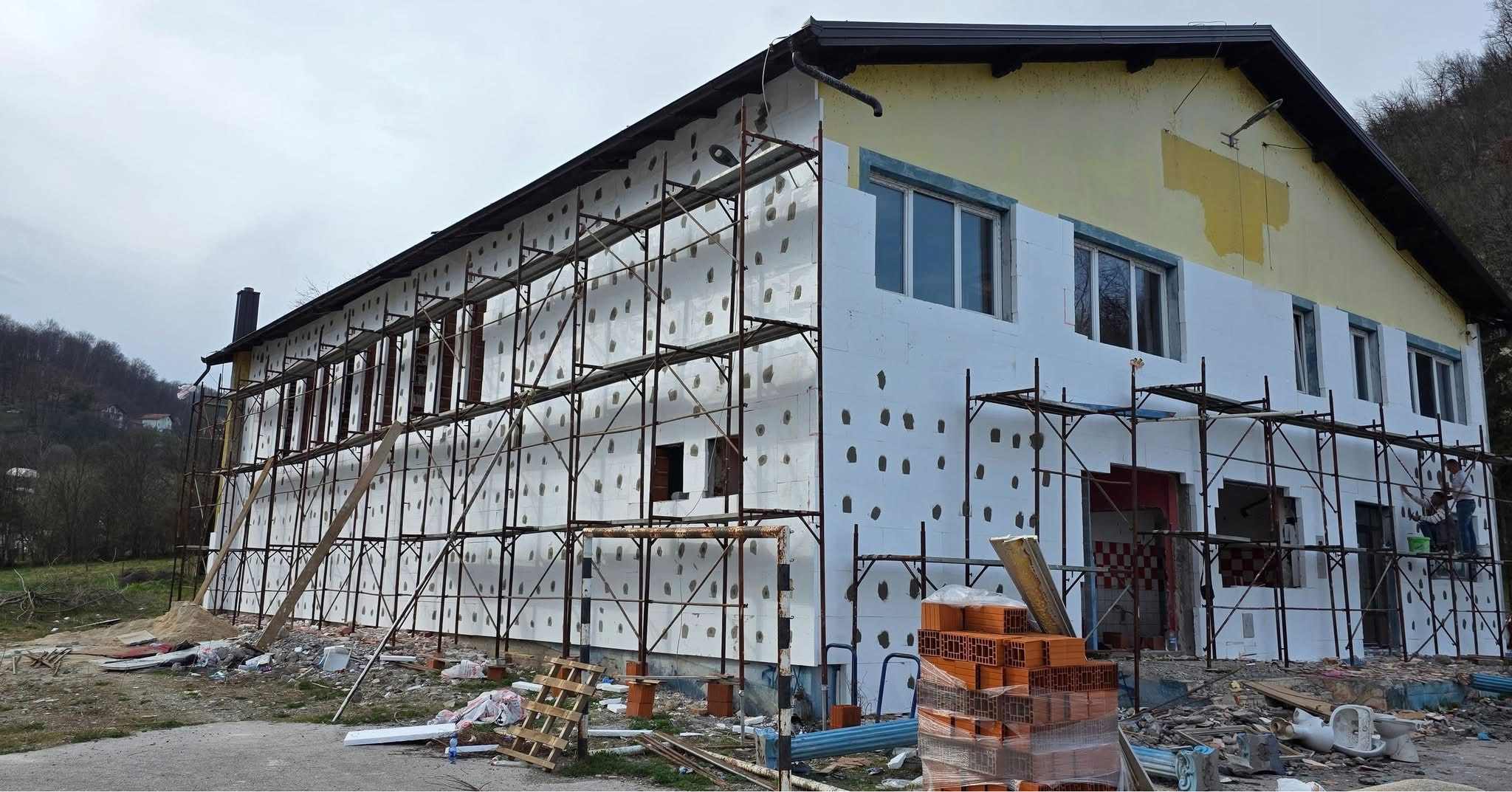 DOBOJ JUG: REALIZACIJA AKTIVNOSTI NA DOMU KULTURE MRAVIĆI