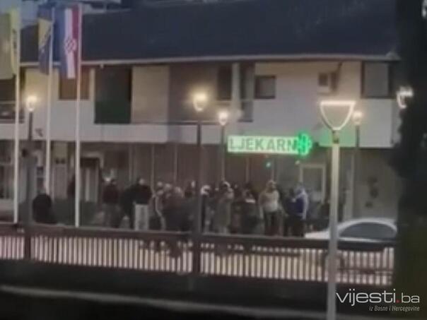 U STOCU JE DOŠLO DO VEĆIH NEREDA, POLICIJA INTERVENISALA
