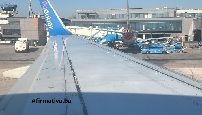 OTKAZAN LET IZ DUBAIJA KOJIM JE U SARAJEVO TREBALO STIĆI 156 BH. DRŽAVLJANA