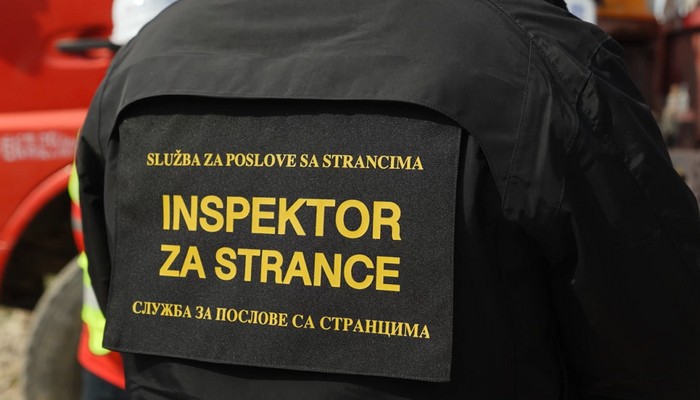 KONTROLE U TUZLI I ŽIVINICAMA: 41 STRANIH RADNIKA RADILO BEZ DOZVOLE