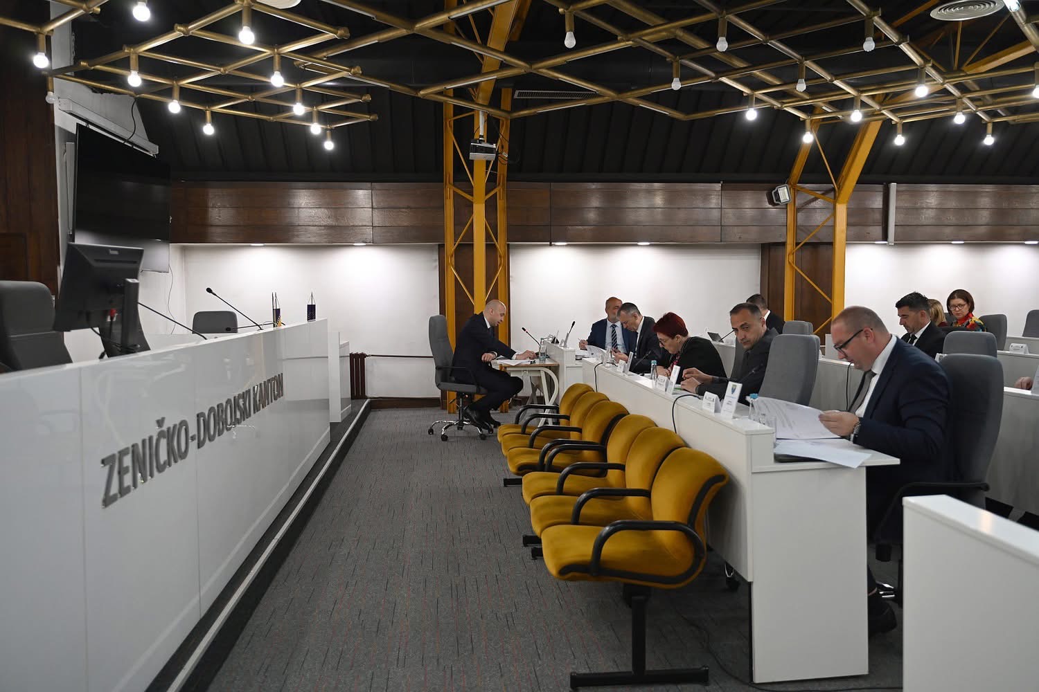 USVOJENI PROGRAMI ZA 2026.GODINU: 2,2 MILIONA KM ZA ZAPOŠLJAVANJE BRANILAČKE POPULACIJE