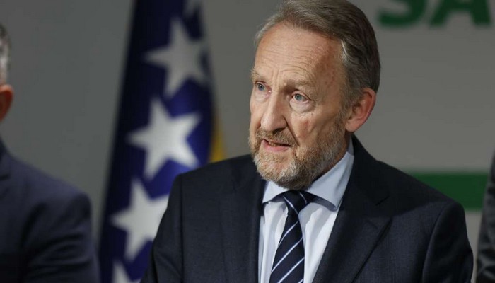 IZETBEGOVIĆ POTVRDIO KANDIDATURU ZA PREDSJEDNIŠTVO BIH
