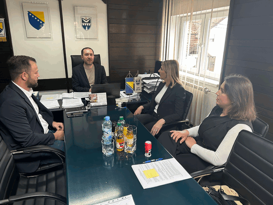 DOBOJ JUG: ZA ASFALT U ŠUMSKOJ I KANALIZACIJU U BUKVIKU 386.000 KM