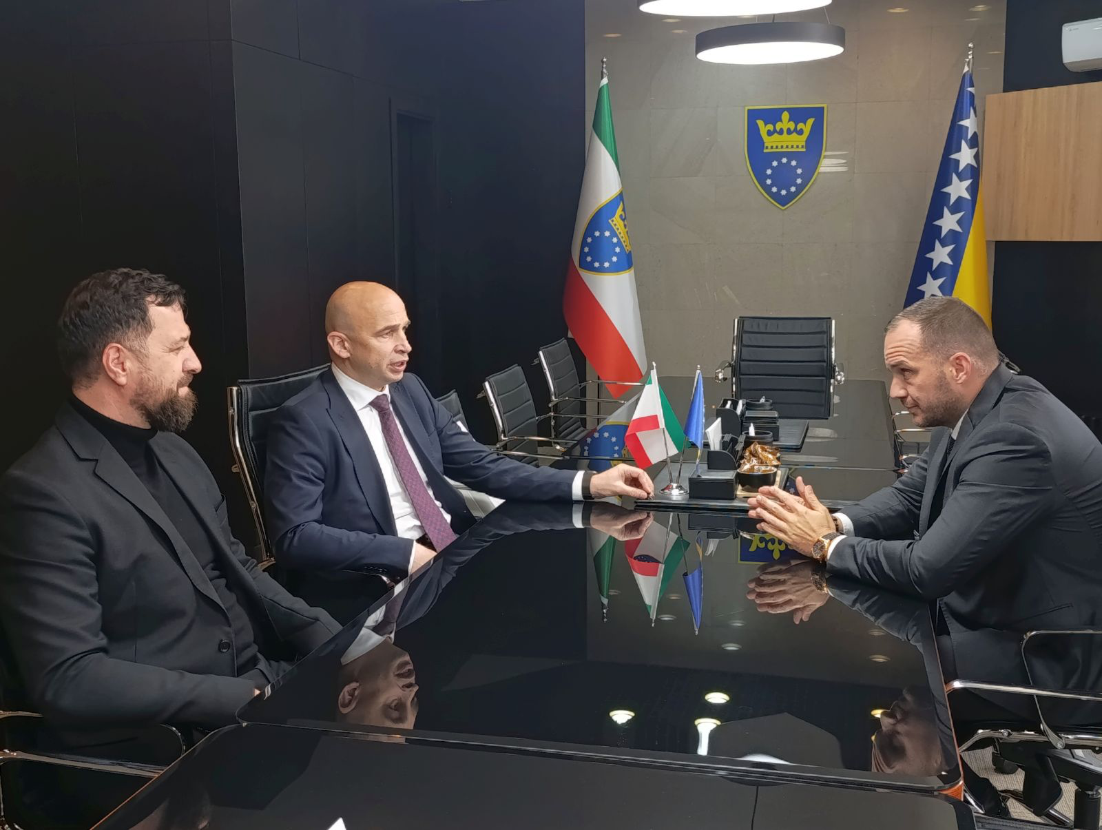 Vlada ZDK i N/FSBiH nastavljaju partnerstvo na projektu izgradnje Nacionalnog stadiona BiH