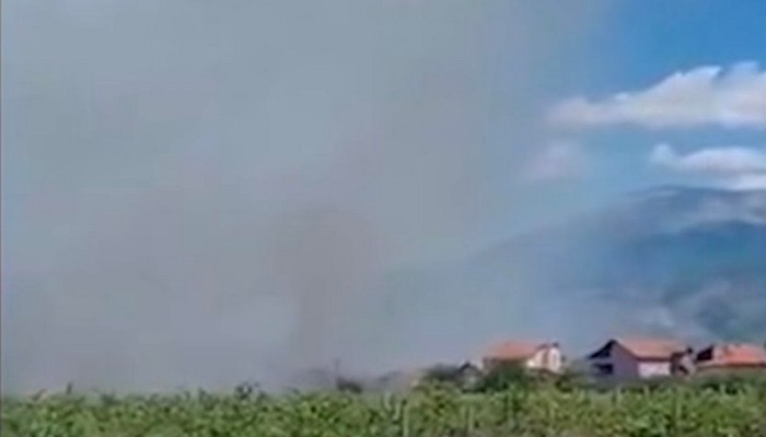 POŽAR NA PODRUČJU BUNE I DALJE AKTIVAN, U GAŠENJE UKLJUČEN I AIR TRACTOR
