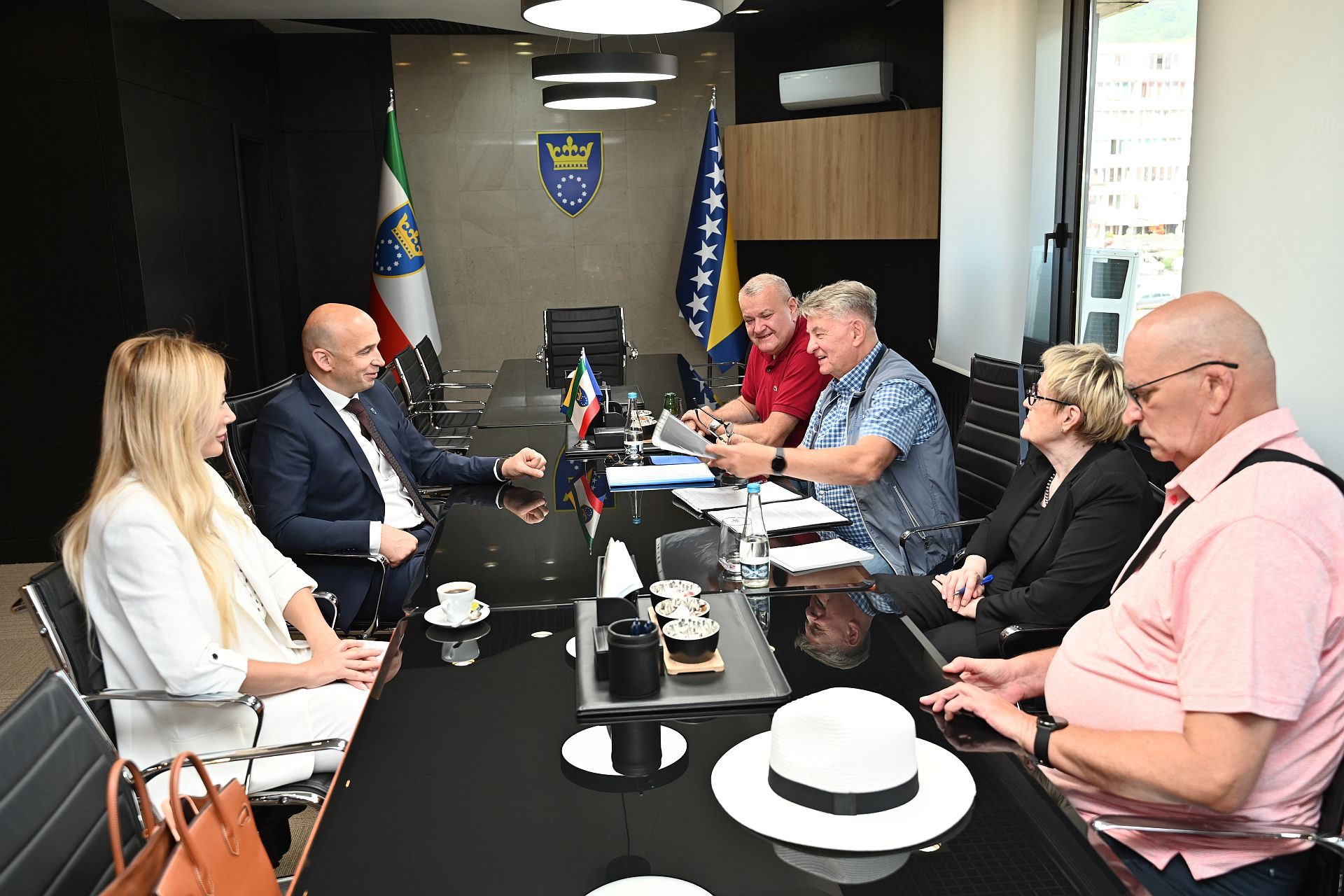 UDRUŽENJE SNOP ZENICA KOD PREMIJERA PIVIĆA: IZGRADNJA NOVE BOLNICE I ONKOLOGIJE JE OPĆI INTERES ZENICE I ZENIČKO-DOBOJSKOG KANTONA