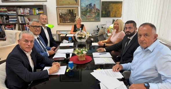 DOBOJ JUG: NASTAVAK IZGRADNJE SPORTSKOG CENTRA