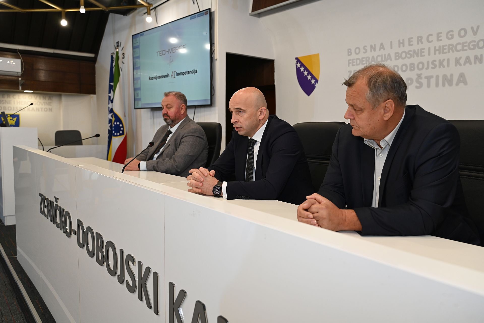 ZDK započeo obuku 53 službenika za primjenu vještačke inteligencije u javnoj upravi