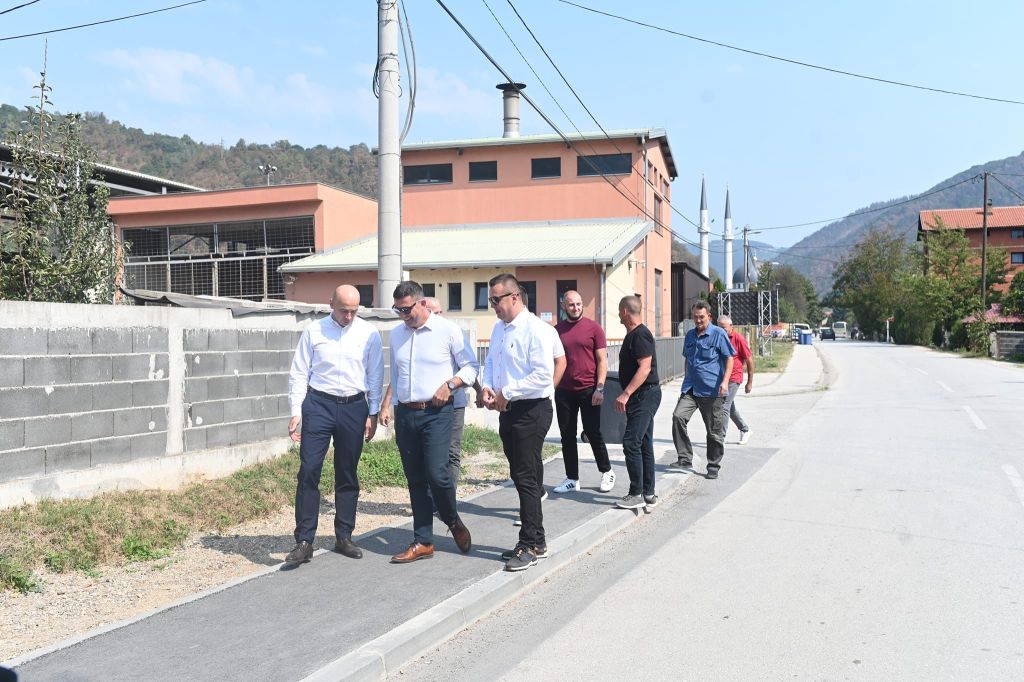 POTPISAN UGOVOR ZA IZRADU PROJEKTA IZGRADNJE  CESTE BISTRIČAK -TESLIĆ