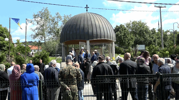 DOBOJ: 33 GODINE OD RATNOG ZLOČINA U GRAPSKOJ