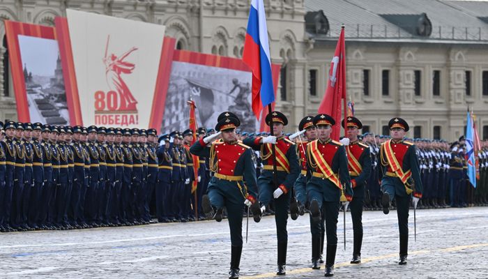 ZAVRŠENA PARADA U MOSKVI, PREDSTAVNICI EU U UKRAJINI