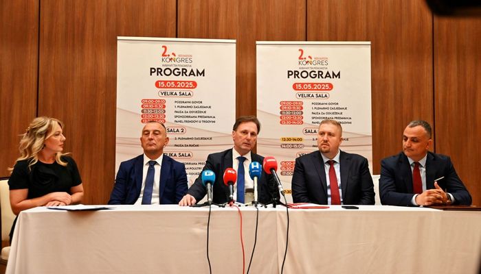 MINISTAR HRNJIĆ NA 2.KONGRESU PERADARSTVA: ISPUNILI SMO OBEĆANJE O ULAGANJIMA U SEKTOR PERADARSTVA FEDERACIJE BIH MINISTAR HRNJIĆ NA 2.KONGRESU PERADARSTVA: ISPUNILI SMO OBEĆANJE O ULAGANJIMA U SEKTOR PERADARSTVA FEDERACIJE BIH