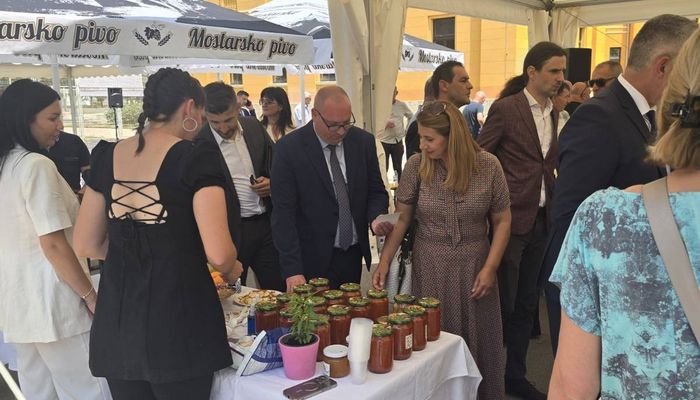 MINISTAR ADNAN SIROVICA POSJETIO 8. SAJAM BORAČKOG PODUZETNIŠTVA U MOSTARU