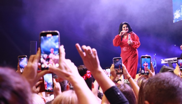 DRAGANA MIRKOVIĆ ODRŽALA KONCERT U ZETRI, SAV HONORAR DONIRALA U HUMANITARNE SVRHE