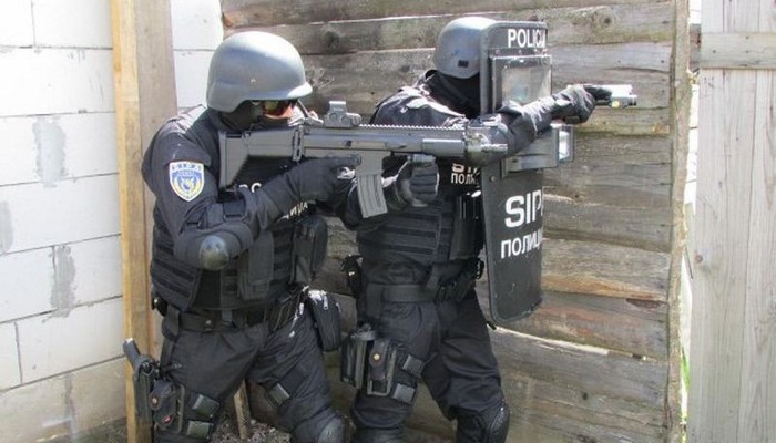 MEDJUNARODNA TRGOVINA LJUDIMA: PRETRESI NA PODRUČJU SARAJEVA, ISTOČNOG SARAJEVA I ZAVIDOVIĆA