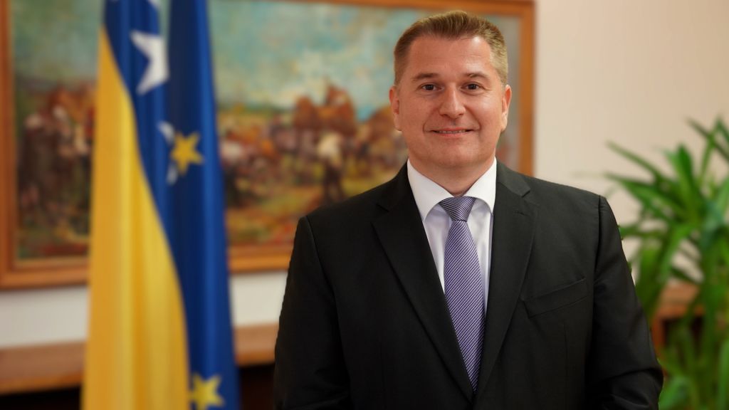 FEDERACIJA BIH IMA CJEPIVO KOJE SPRJEČAVA KARCINOM VRATA MATERNICE