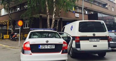 S nepoznatog e-maila stigle prijetnje policiji, školama i institucijama u Zenici