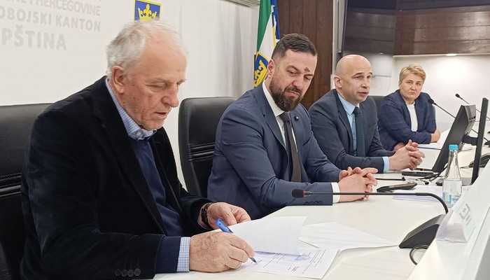 POTPISANI UGOVORI O SUFINANSIRANJU PROJEKATA VJERSKIH ZAJEDNICA