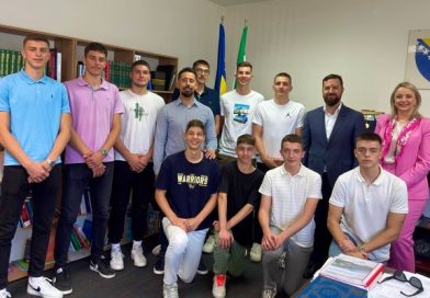 MINISTAR MUŠIJA UPRILIČIO PRIJEM ZA USPJEŠNE UČENIKE SREDNJE MJEŠOVITE ŠKOLE “ŽEPČE”