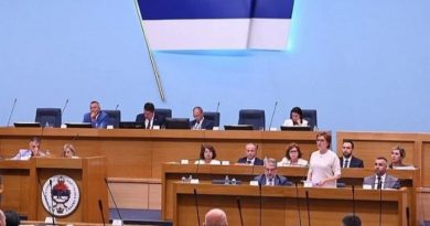NSRS usvojila zabranu isticanja simbola Armije RBiH, kazne i do pet godina zatvora